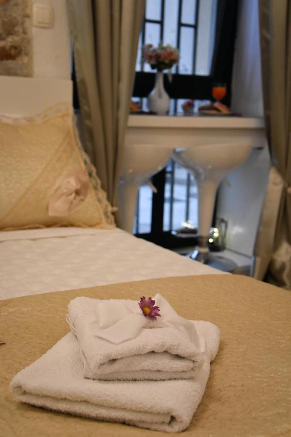 Apartments Bepina- 5 Mins From The Center Split Zewnętrze zdjęcie
